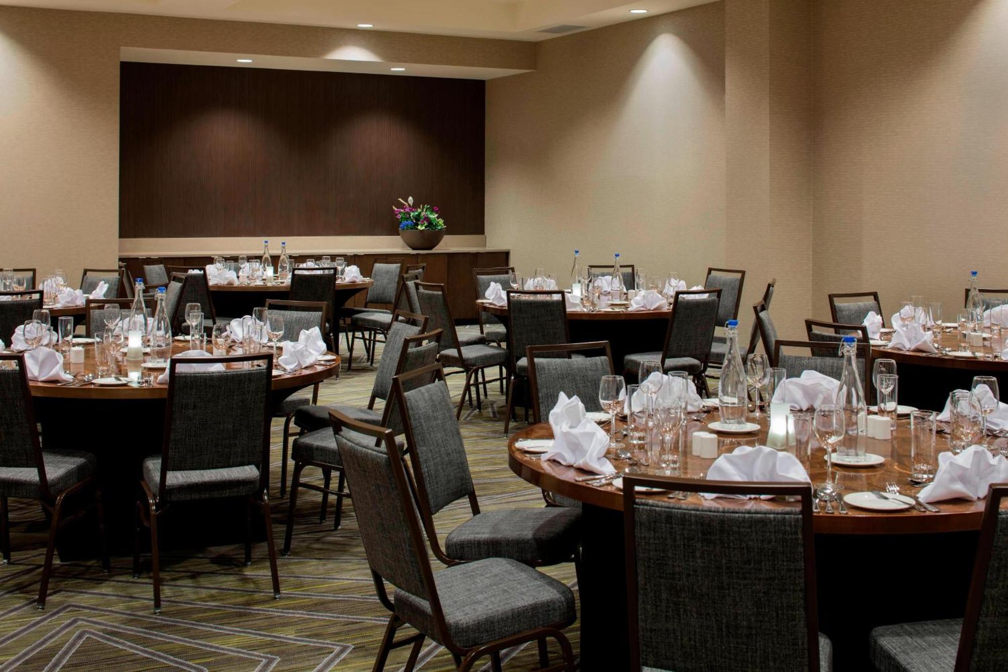 Courtyard By Marriott Prince George Exteriör bild