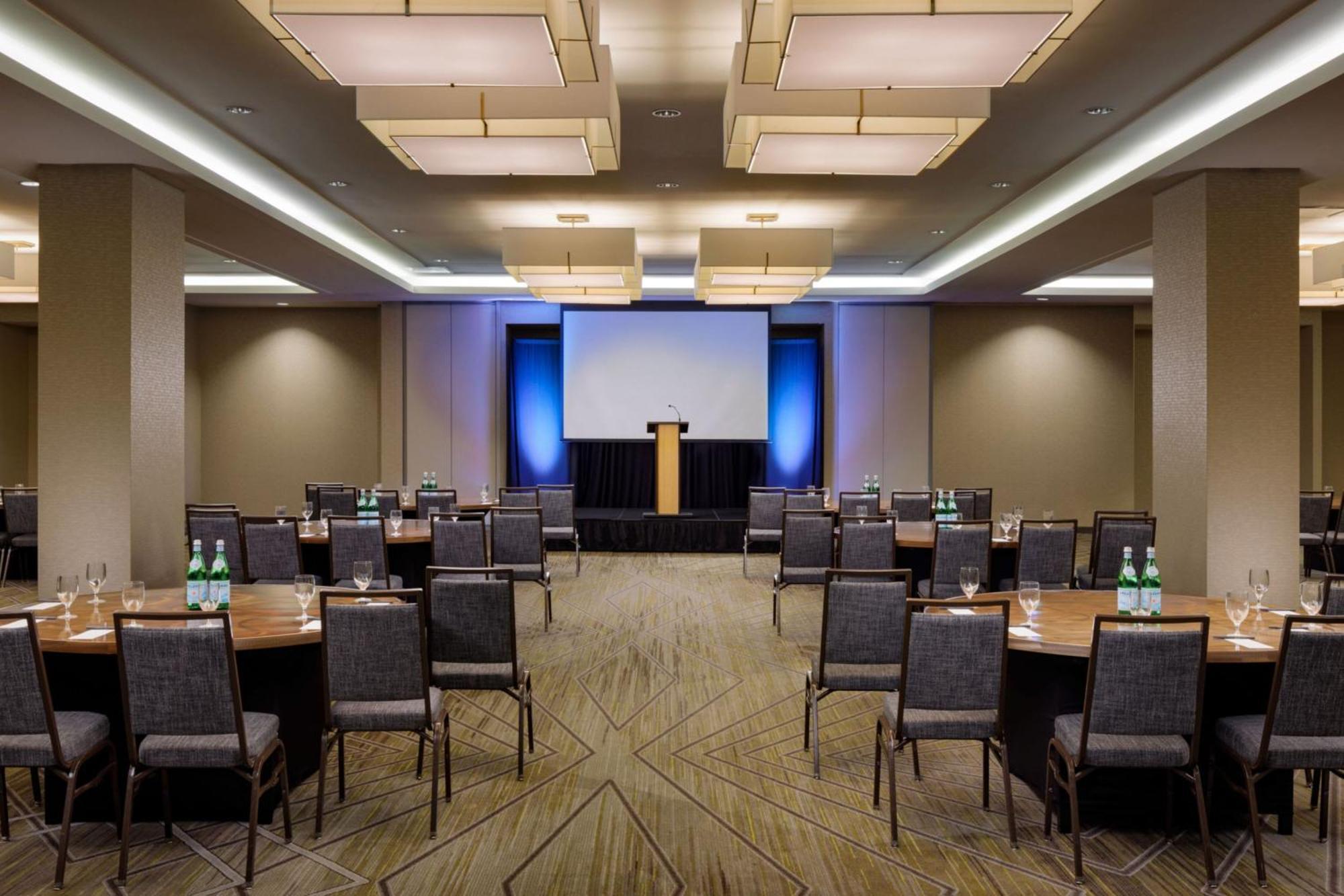 Courtyard By Marriott Prince George Exteriör bild